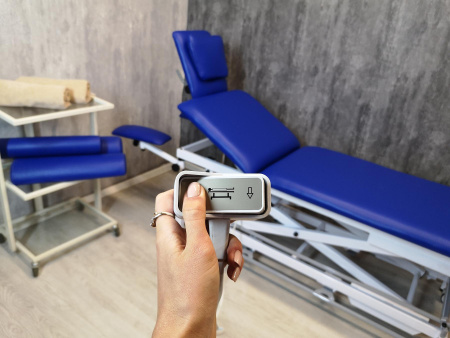 Массажный стол с двумя электроприводами Heliox Х223 (ширина ложа 700 мм) Массажный стол с двумя электроприводами Heliox Х223 (ширина ложа 700 мм)